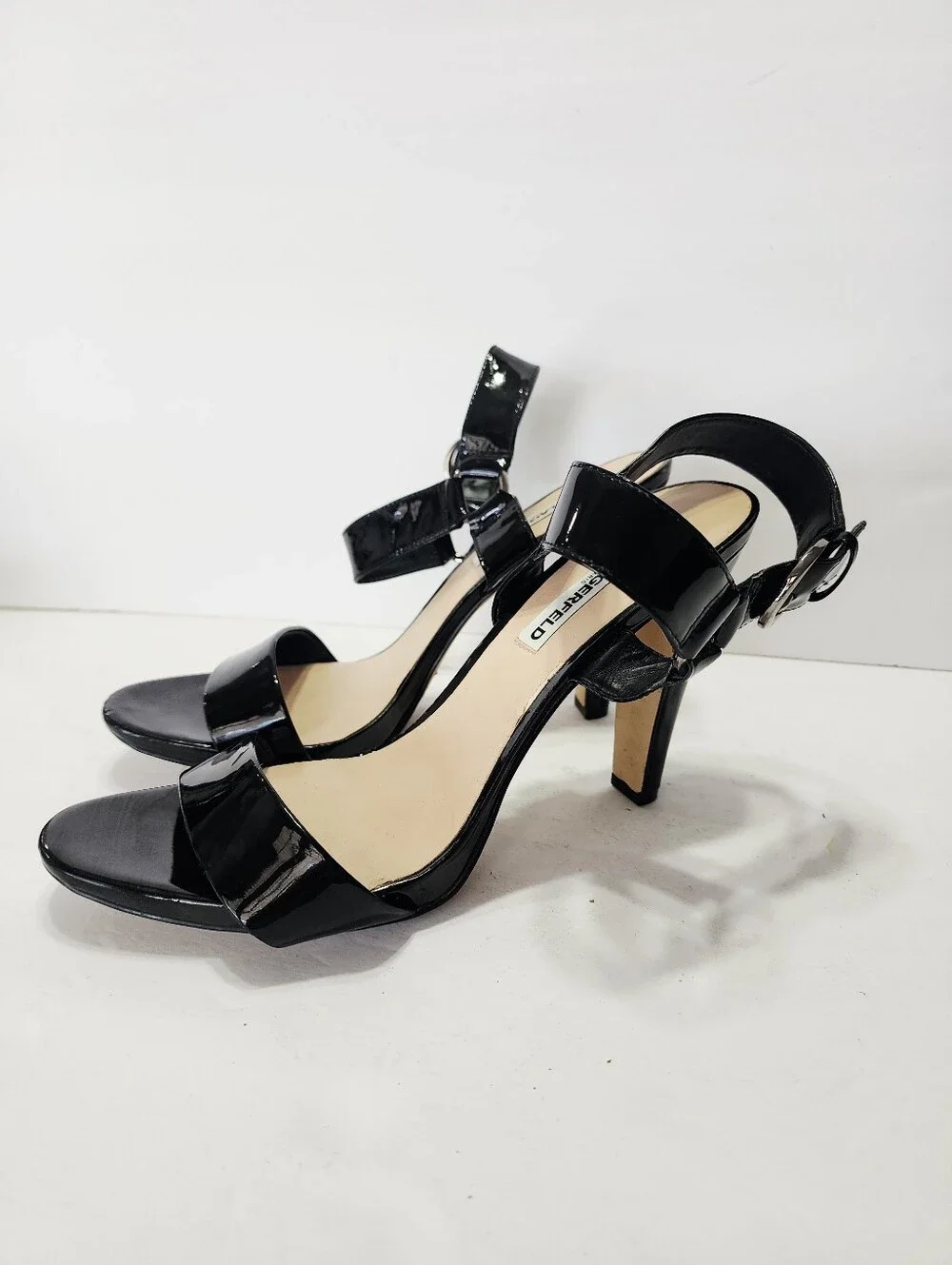 KARL LAGERFELD Cieone Black Sandal Size 11